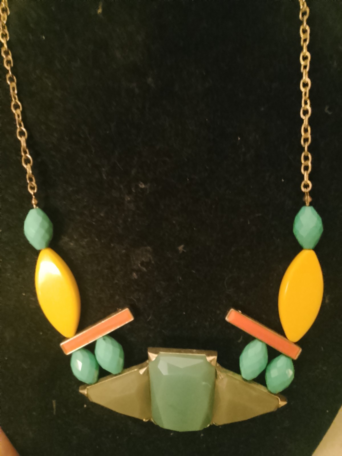 Multicolor Plastic Beaded Statement Necklace Cable Chain Fashion & Costumes