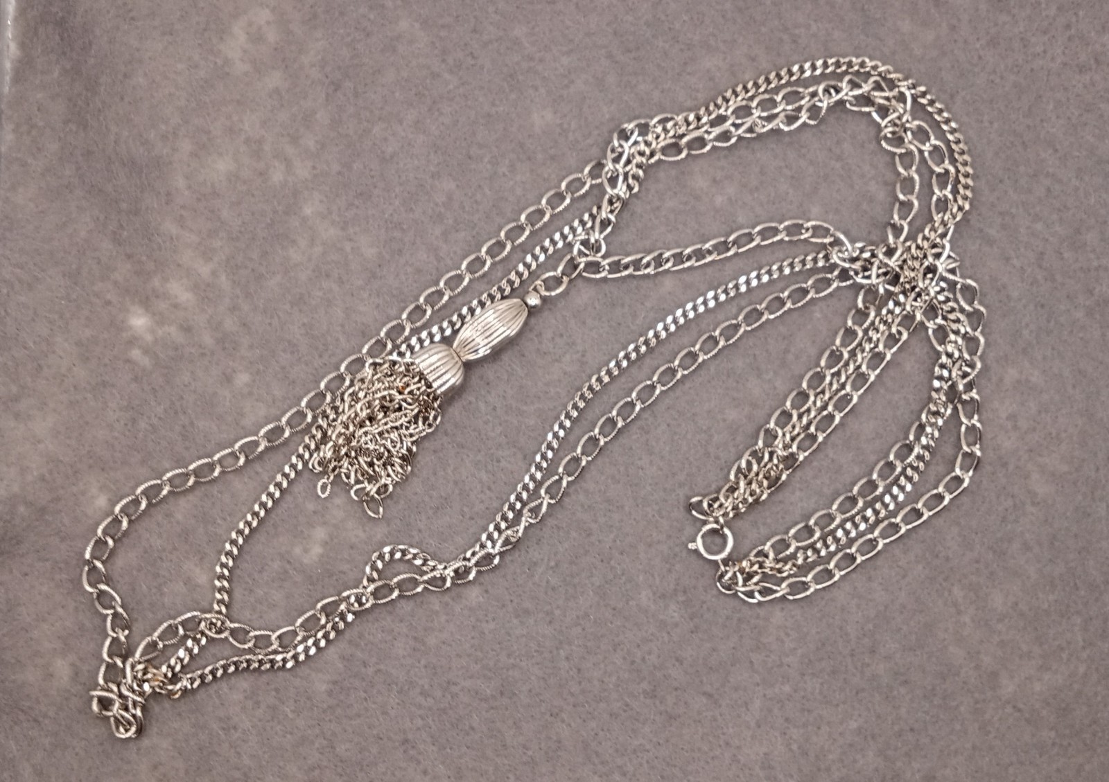 Tassel Silver Tone Necklace, 18″ Layered w/ 2 Longer Curb chains, Stylish
