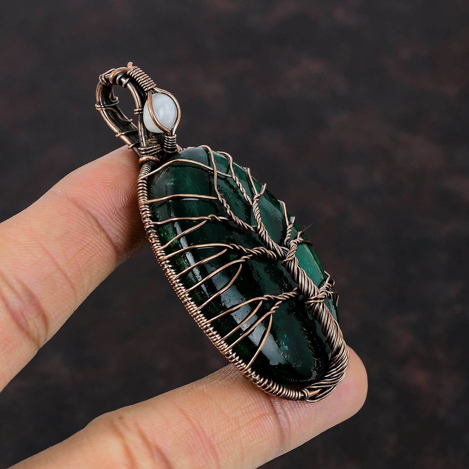 Green Fire Labradorite Gemstone Rainbow Moonstone Artisan Pendant Jewelry Copper