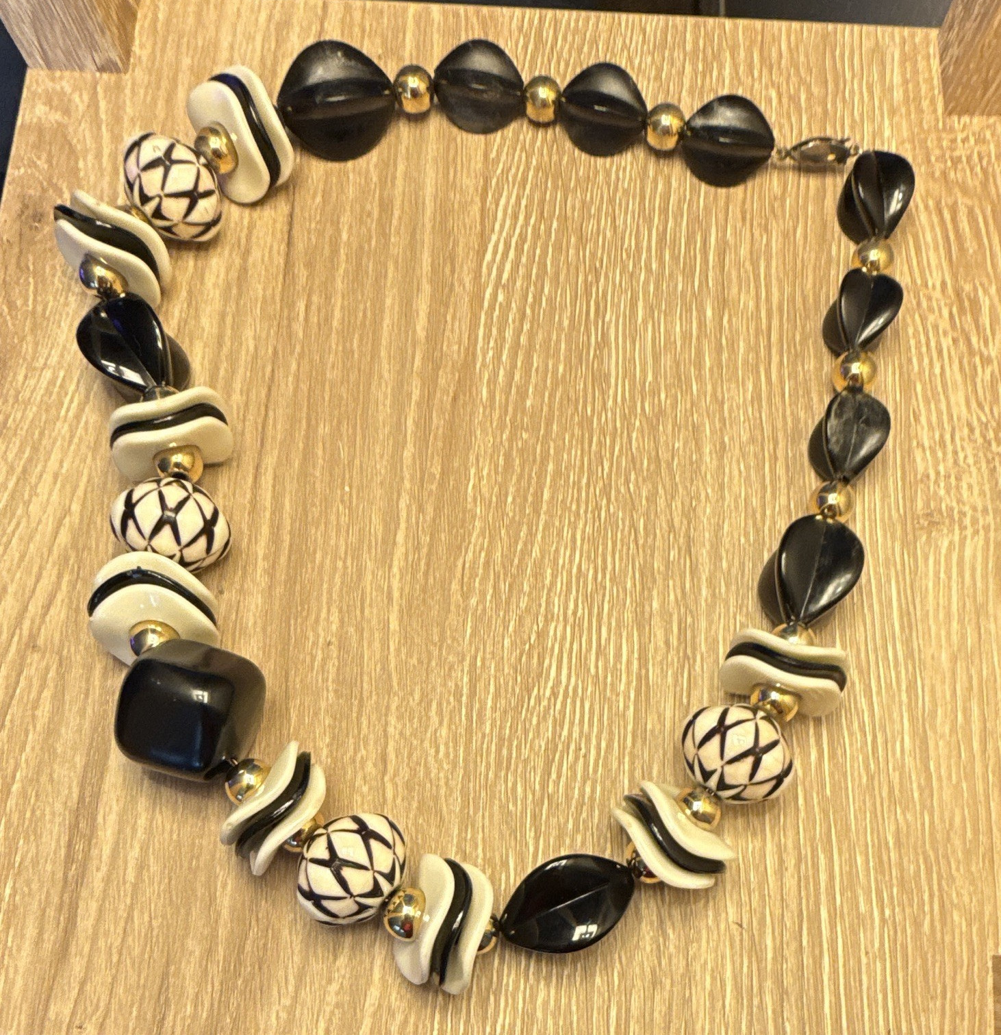 Black White Gold Beaded Statement Necklace Plastic Beads Metal Clasp