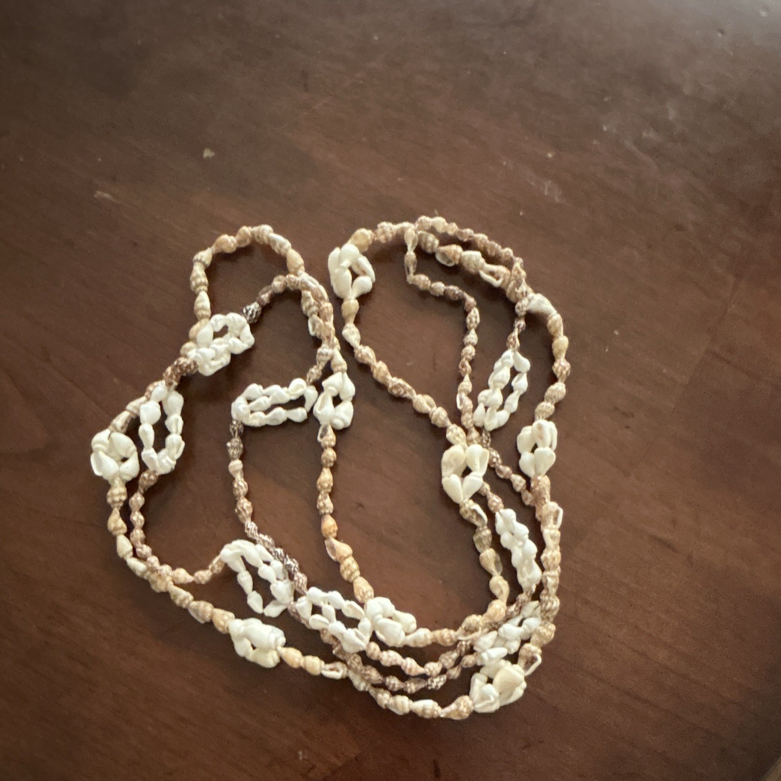 White & Beige Natural Shell Beaded Strand Necklace, Beach Bohemian Sea
