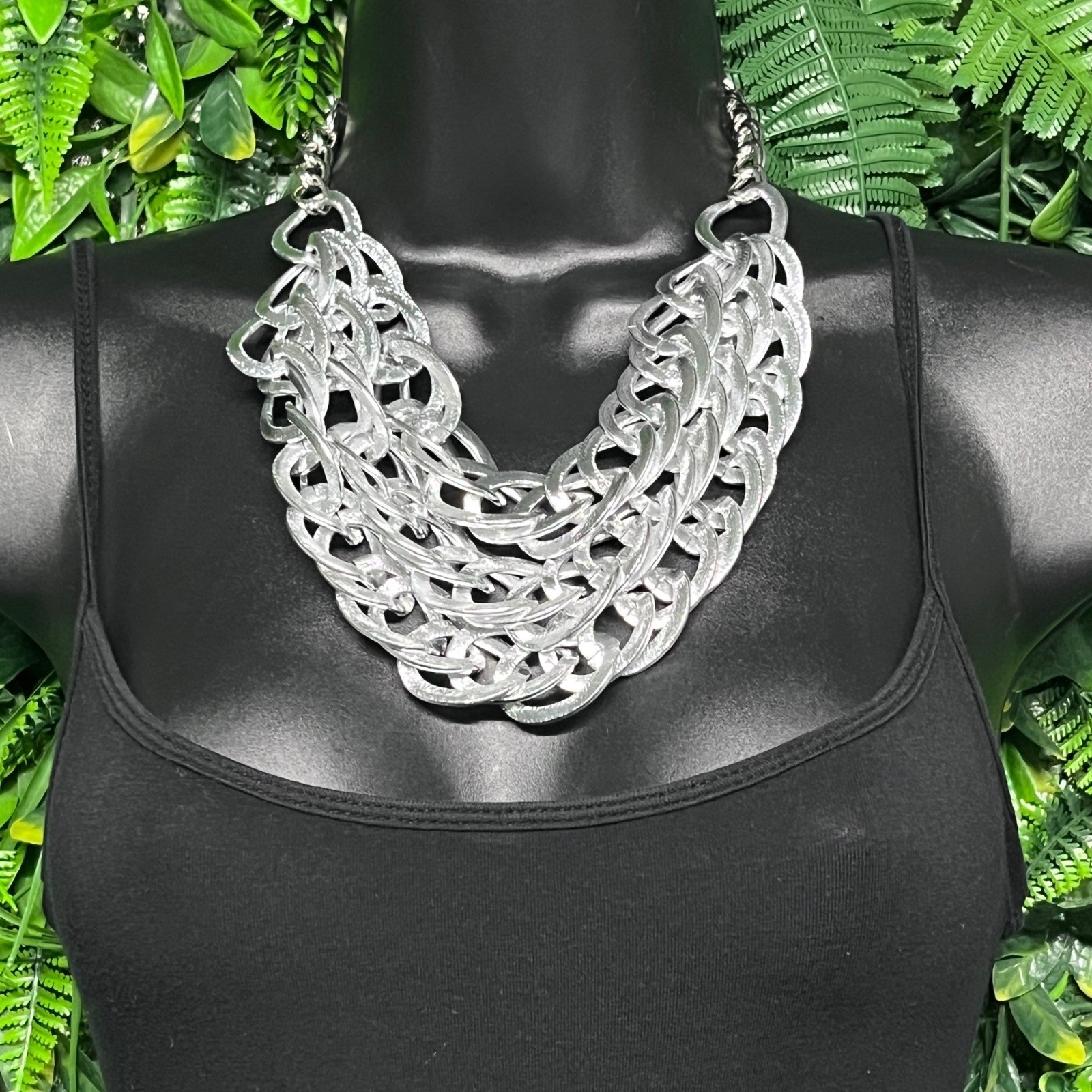 Silver Tone Textured Multi Layer Chunky Curb Chain Statement Bib Necklace 3979
