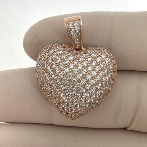 Round Cut Simulated Diamond Gorgeous Heart Fancy Pendant In 14K Rose Gold Plated