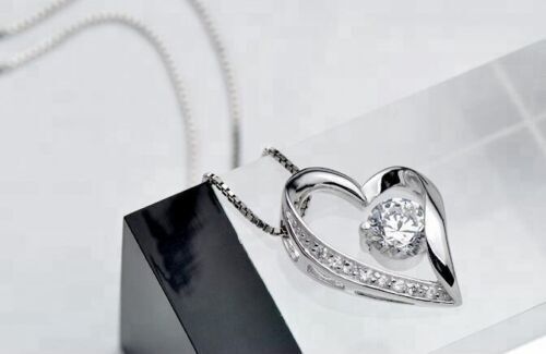 To My Soulmate/Wife Necklace Gift for Valentine Fiancée/Girlfriend Gifts for Her