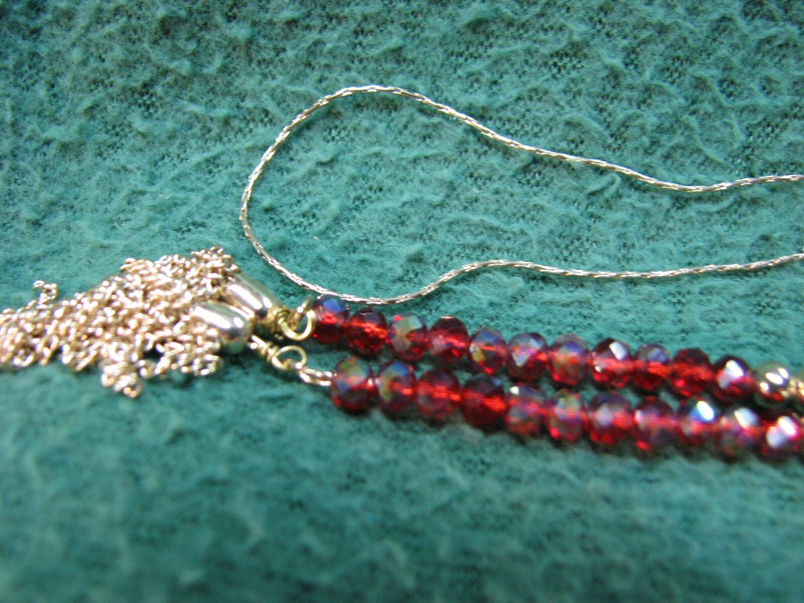 Beautiful Vintage Unisex 26″ Necklace W/ Incredible Detail As Shown NICE