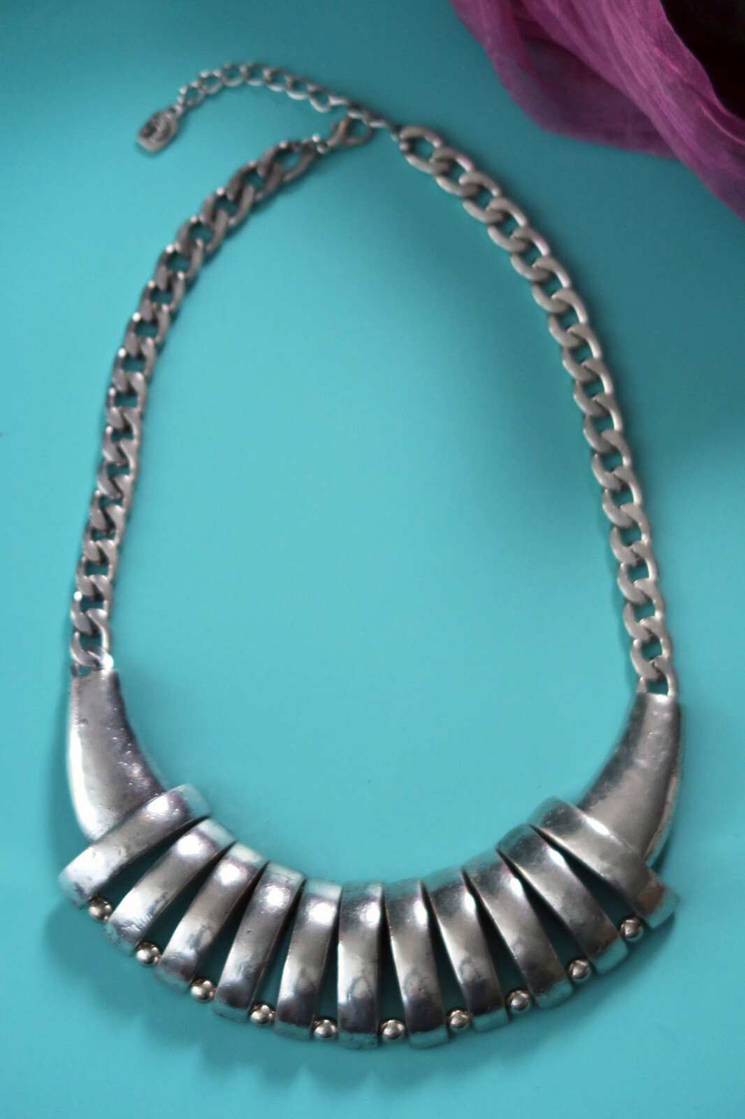New Women’s Fashion Silvertone Choker Necklace #4688-D