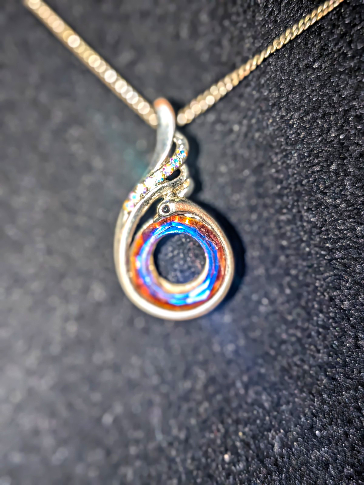 Silver Tone Blue Round Crystal Swirl Circle Charm Pendant Chain Necklace