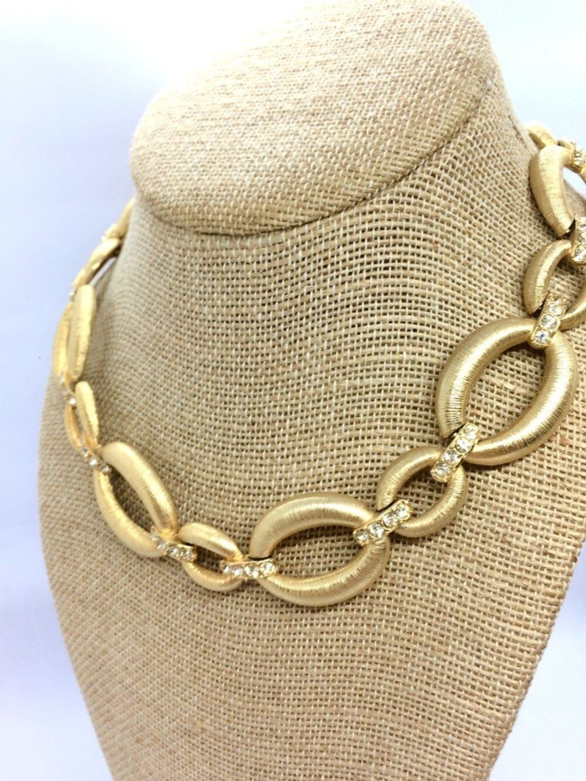VINTAGE CHAIN NECKLACE Matte Brushed Gold Tone Rhinestone Accent Collar