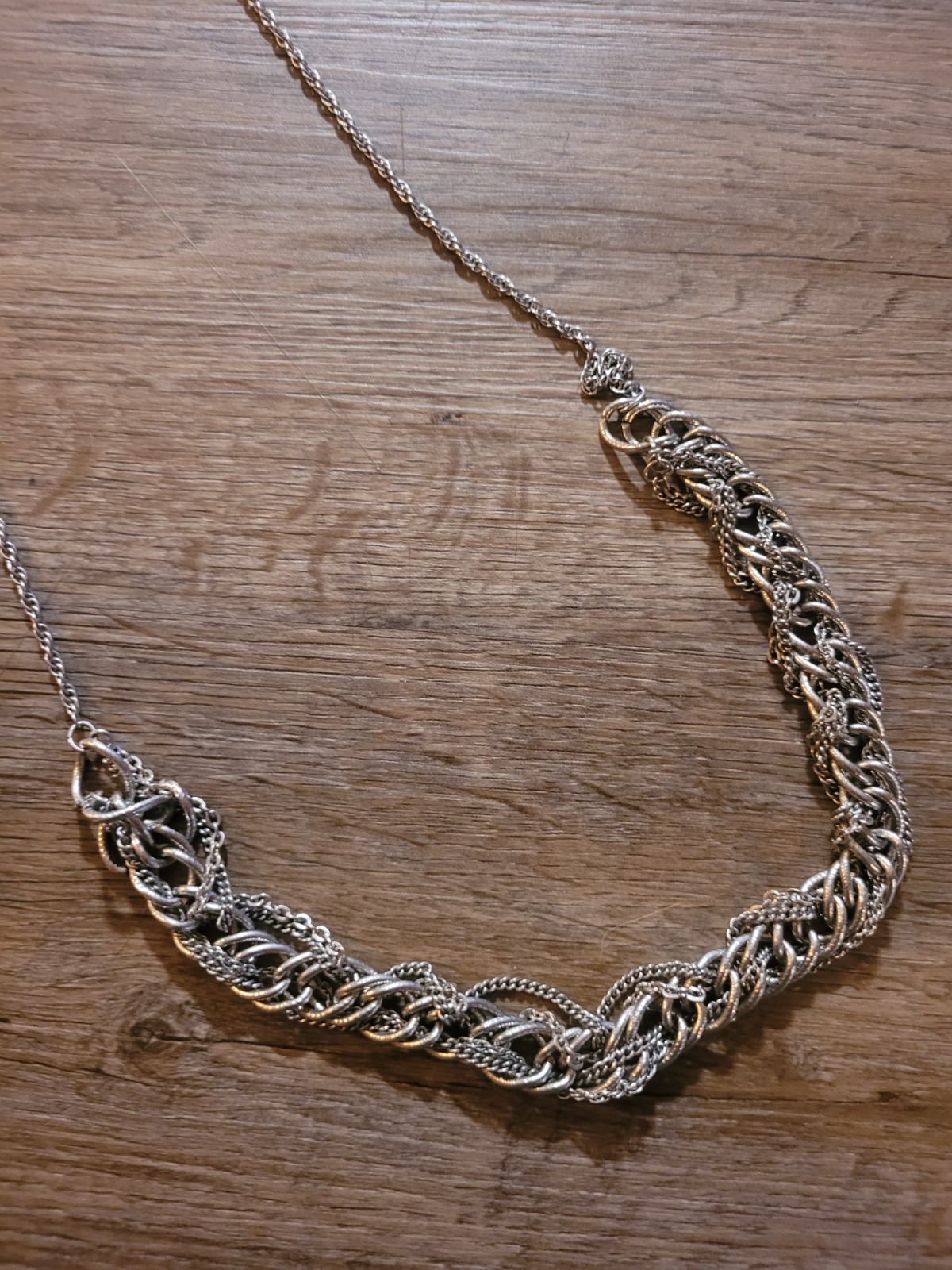 AEO American Eagle Outfitters Silver Tone Necklace Chain Women’s Fashion Jewelry