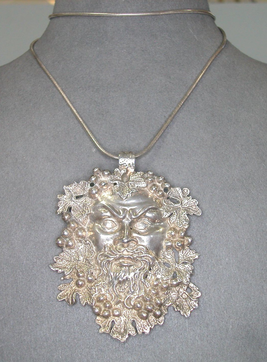 Bacchus/Green Man Silver Tone Pendant Necklace 22″