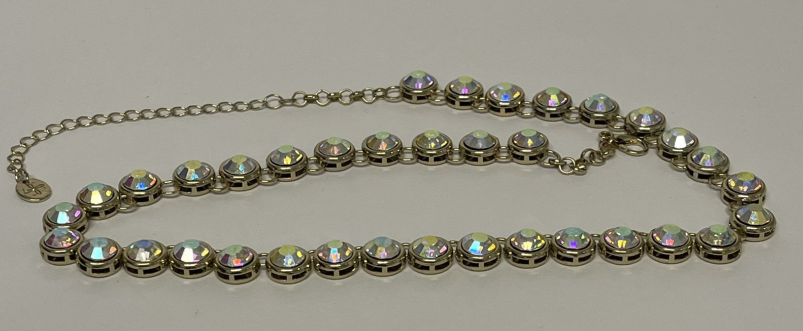 Claire’s Gold Tone Iridescent Aurora Borealis Rhinestone Necklace 16″ w/4″ ext.