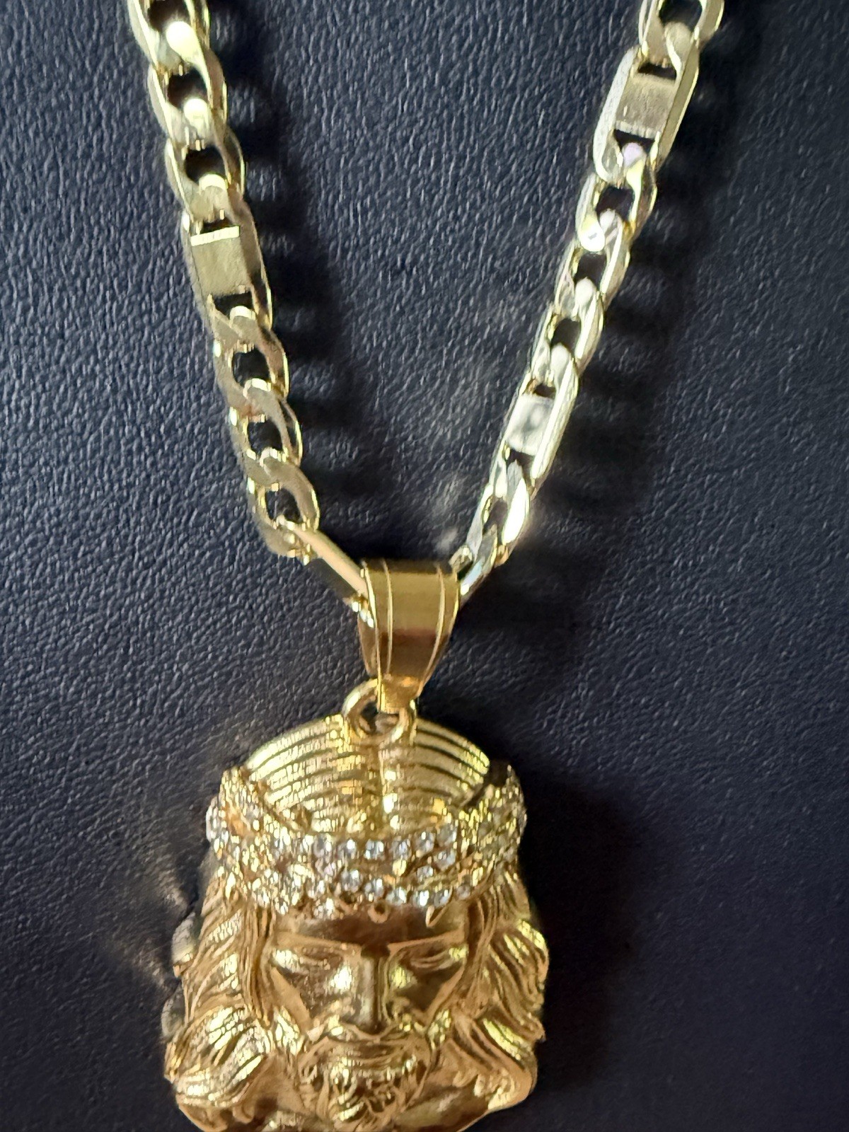 Gold Figaro Chain none tarnish Jesus Head Pendant White CZ Lobster