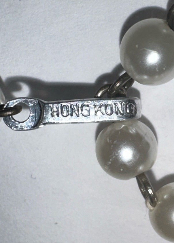 Vintage Faux White Pearl Necktie Necklace Adjustable Hook Clasp Choker Beauty