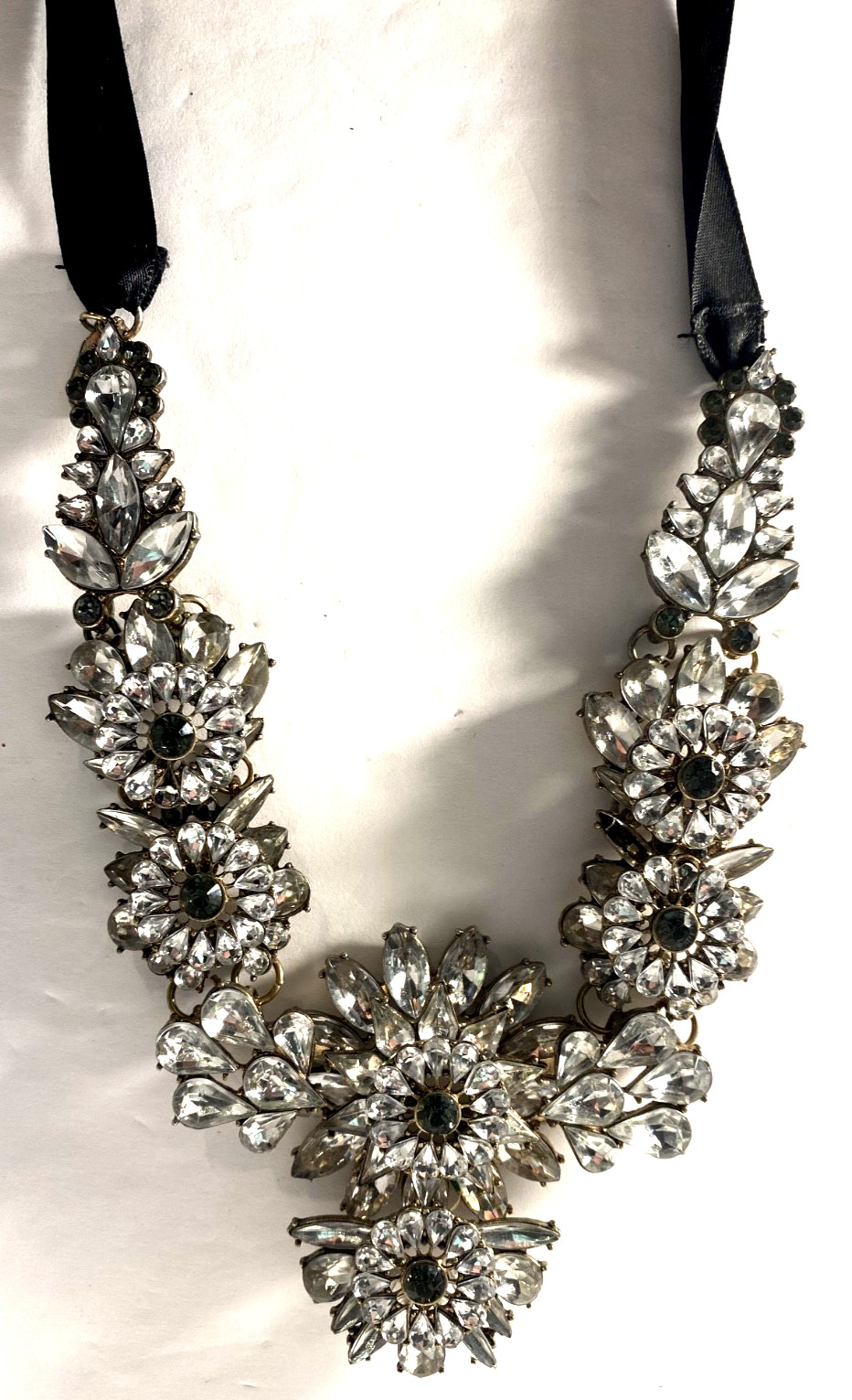 Rhinestone Pave Chunk Statement Snow Star Necklace Ribbon Tie for any legnth