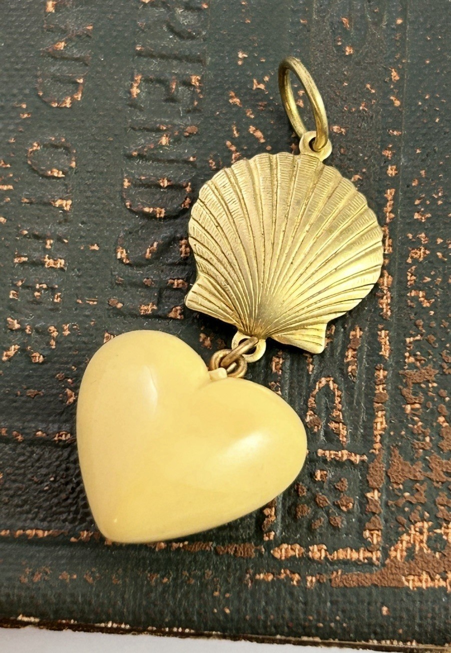 Seashell Charm Pendant Scallop Shell Brass Metal Vintage Heart Charm Beach Love