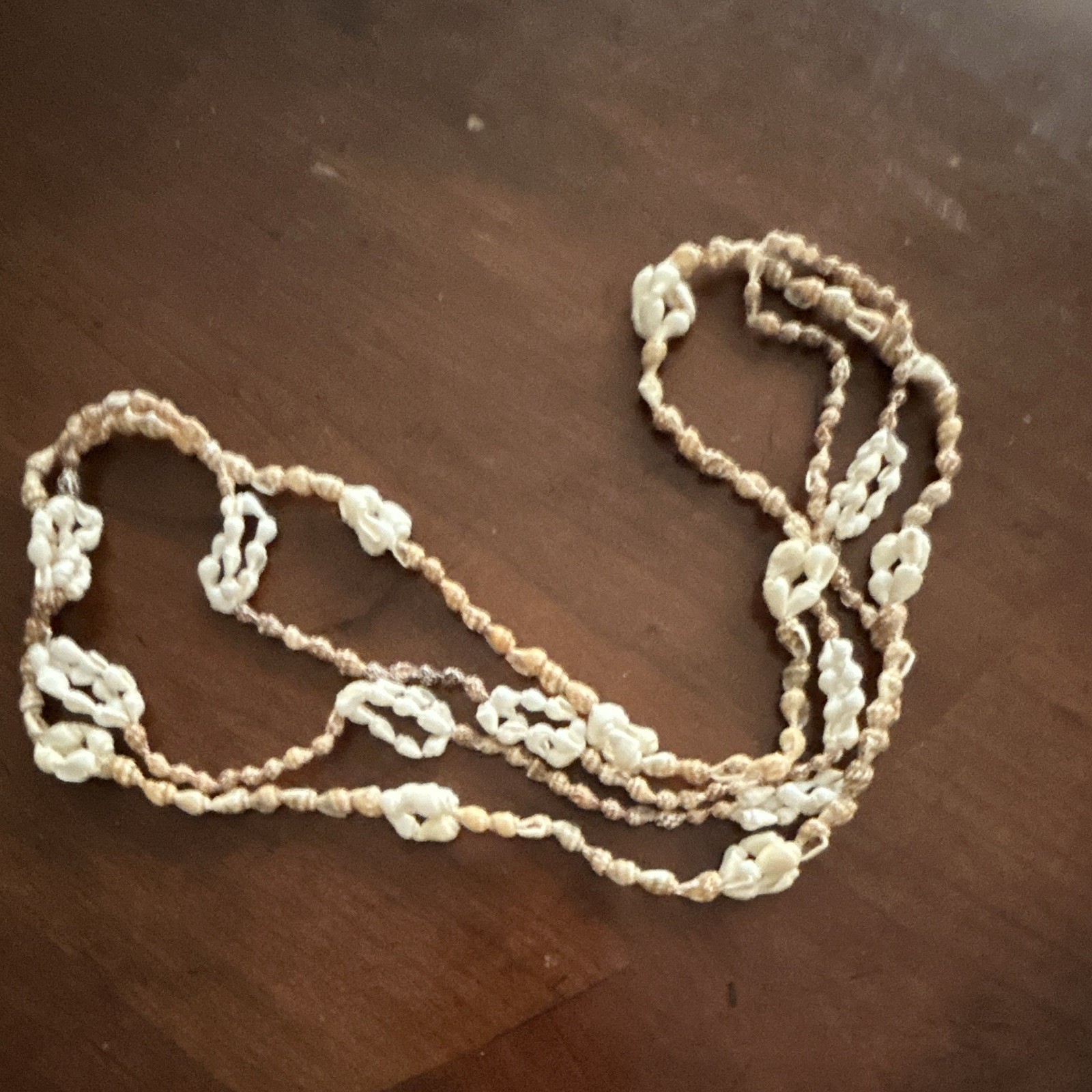 White & Beige Natural Shell Beaded Strand Necklace, Beach Bohemian Sea