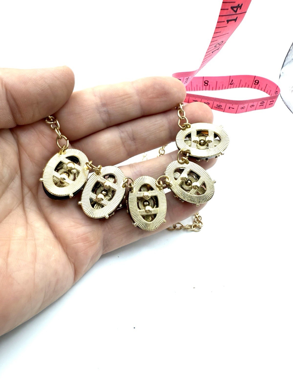 Beautiful Dainty Fashion Rhinestones Flowers Gold Tone Chain Necklace 18″