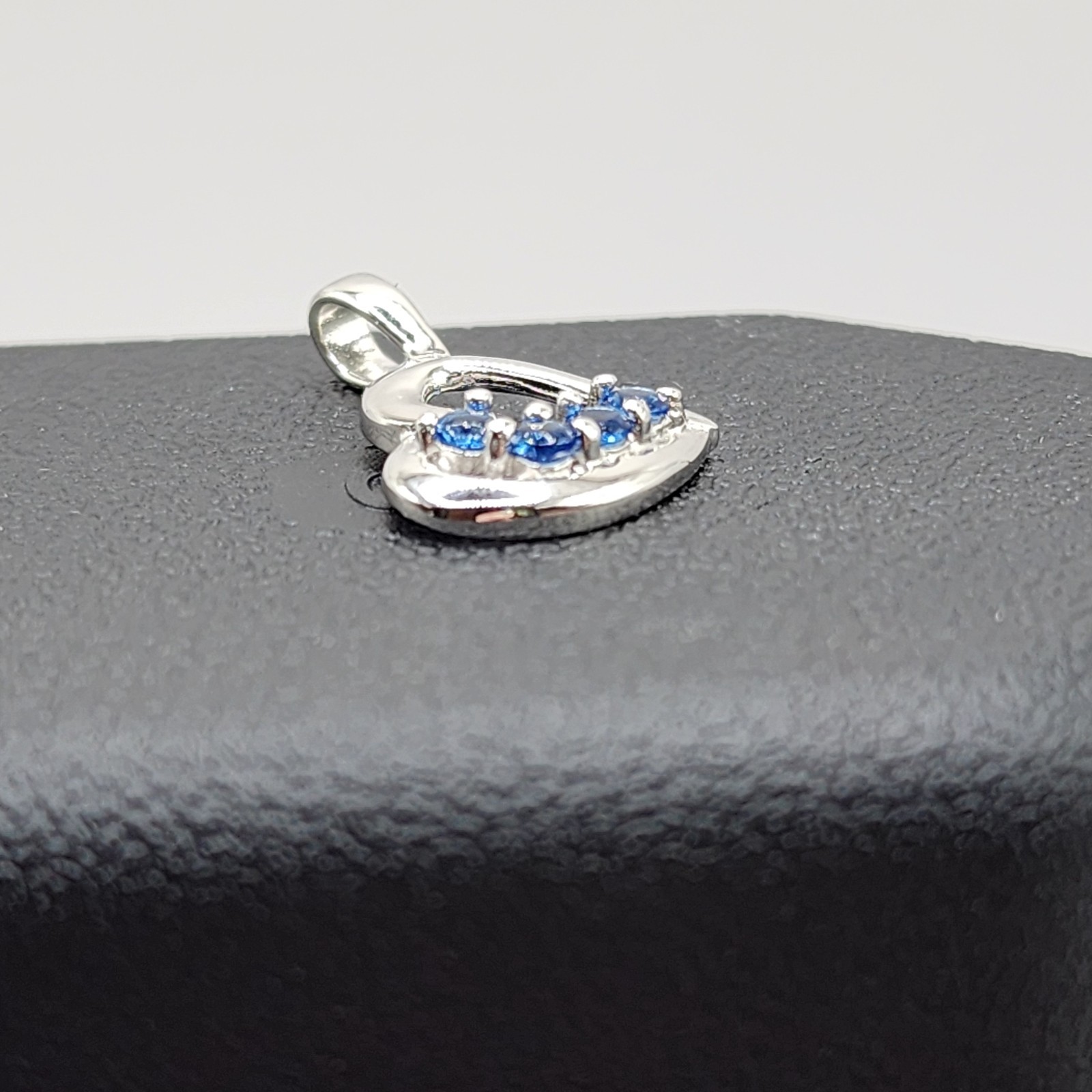 925 NEW Sterling Silver Pendant-Heart w/Blue Cubic Zirconias 19mm L 12mm W