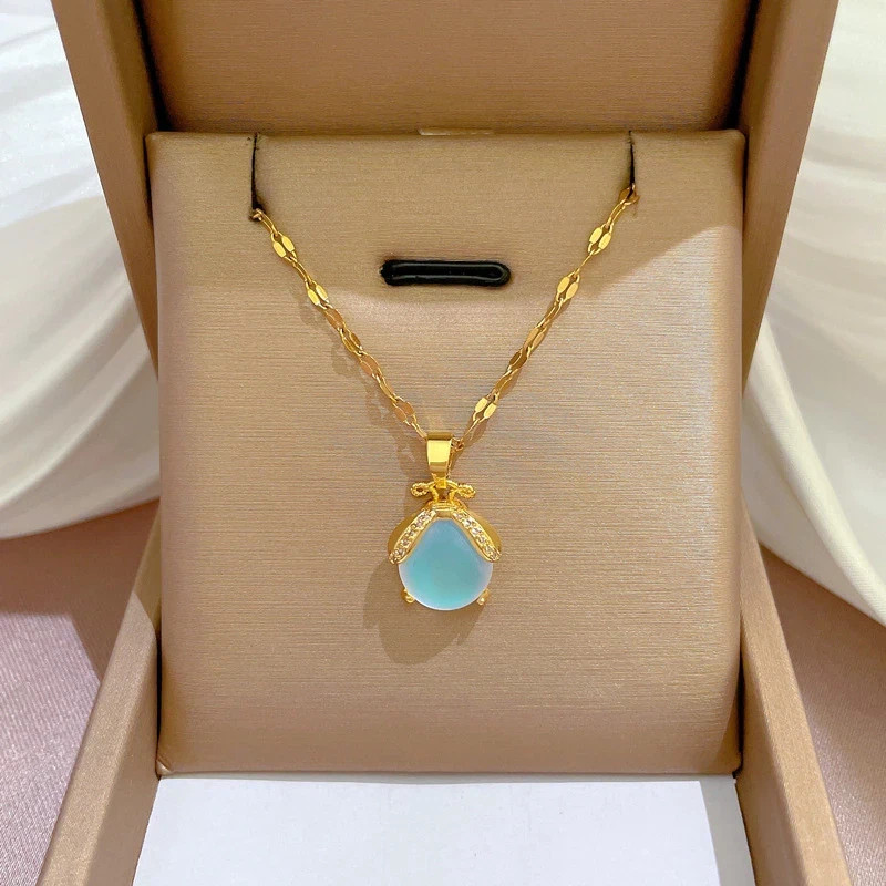 Fashion Jewelry Gold Color Clear Aurora Cubic Zircon Round Luck Pendant Necklace