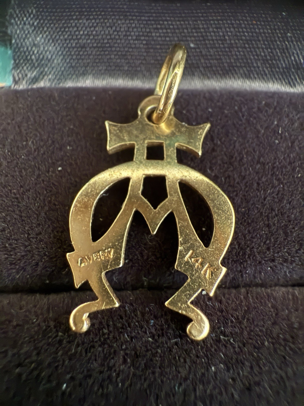James Avery 14k Solid Gold Alpha Omega charm pendant 1.40 Grams