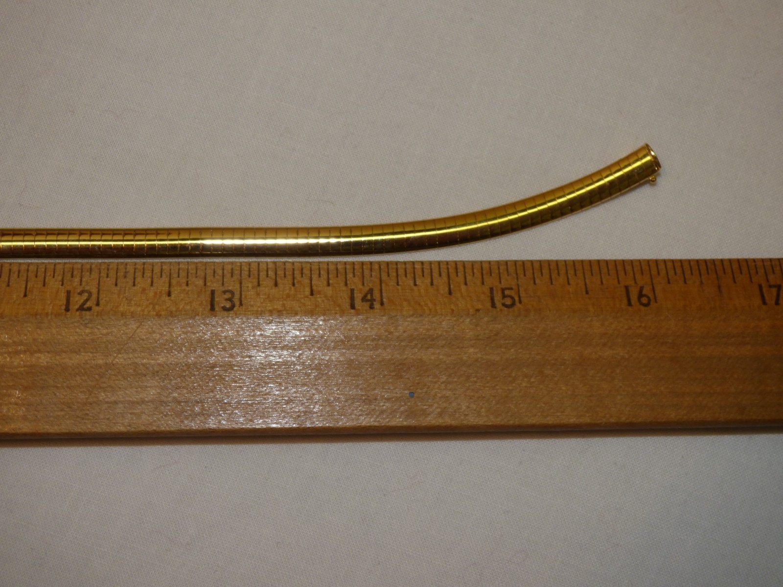 NEW Lot of 3 Gold Tone 16″ Omega Collar Choker Necklaces w Safety Clasp 2 DM NOS