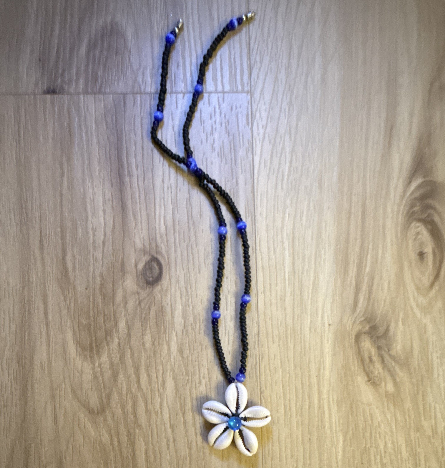Black Blue White Beaded Necklace Cowrie Shell Flower Charm Pendant Beach