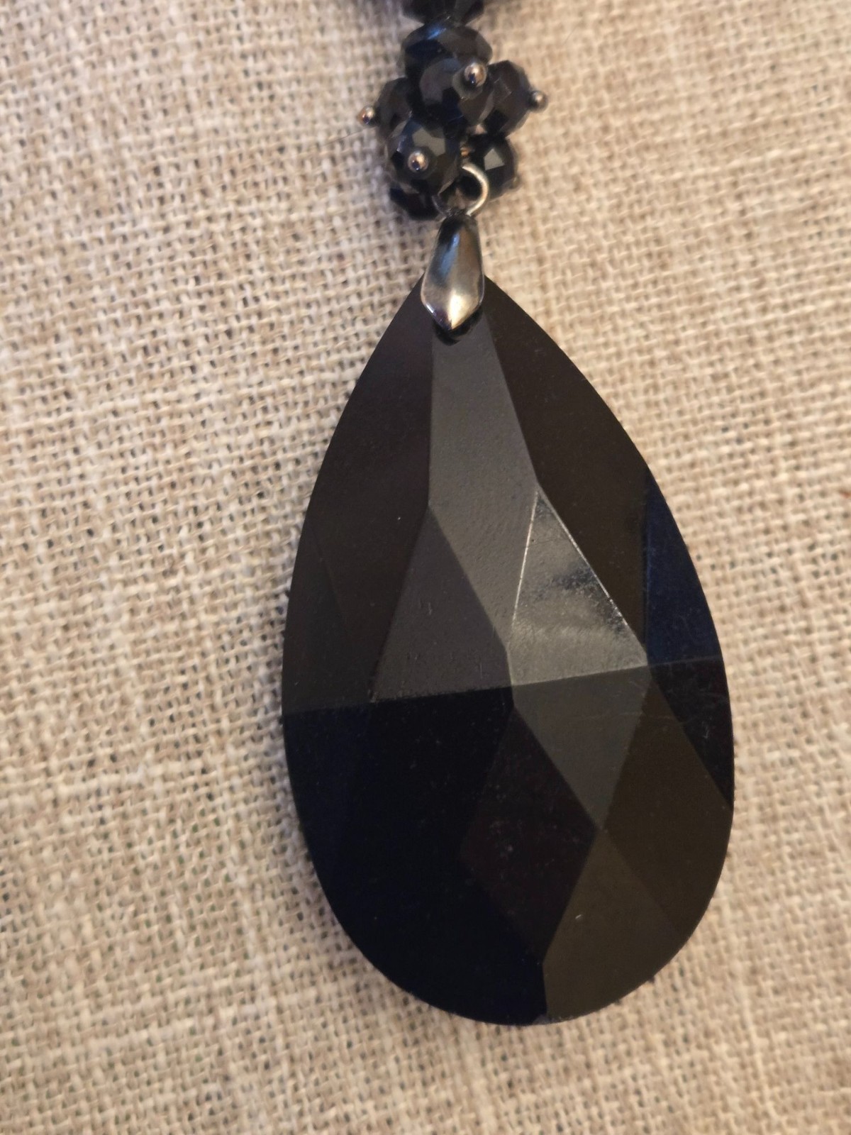 Black Faceted Cara NY Beaded Necklace With Teardrop Pendant Adjustable Chain