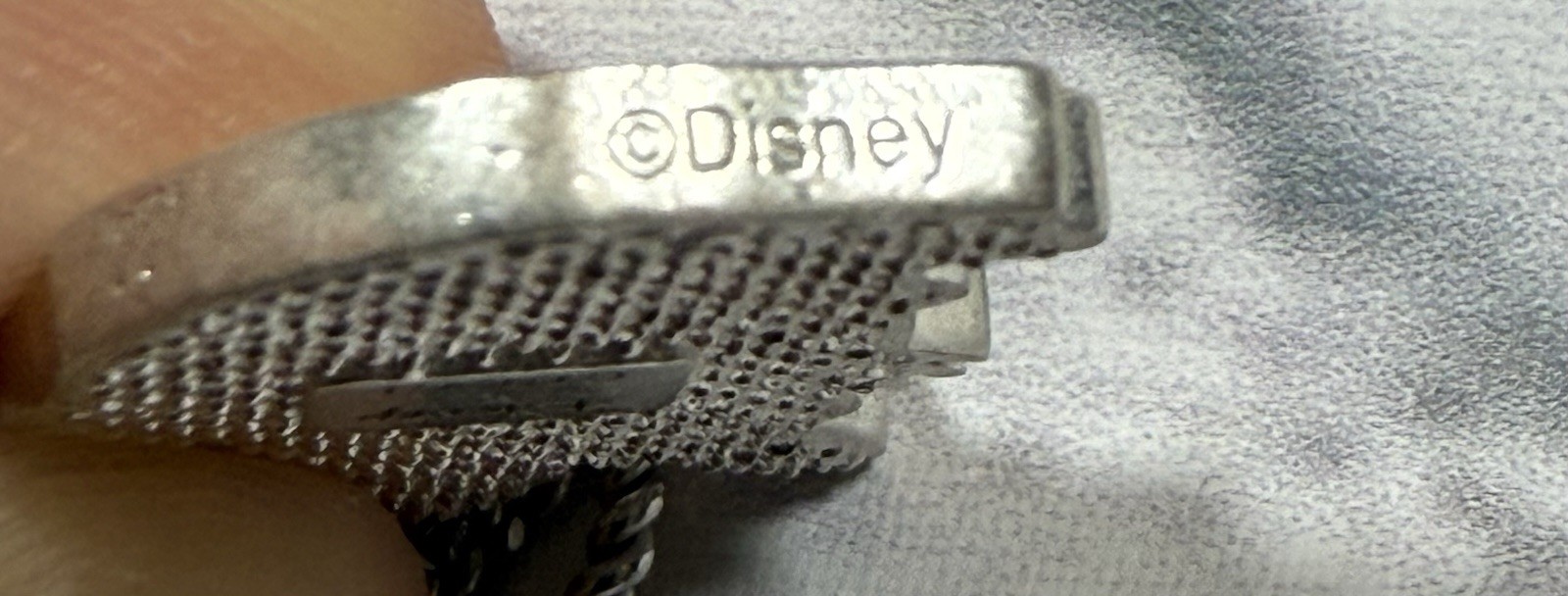 Gucci x Disney Daisy Duck Silver Necklace 45cm Chain New With Box Bag and Tags
