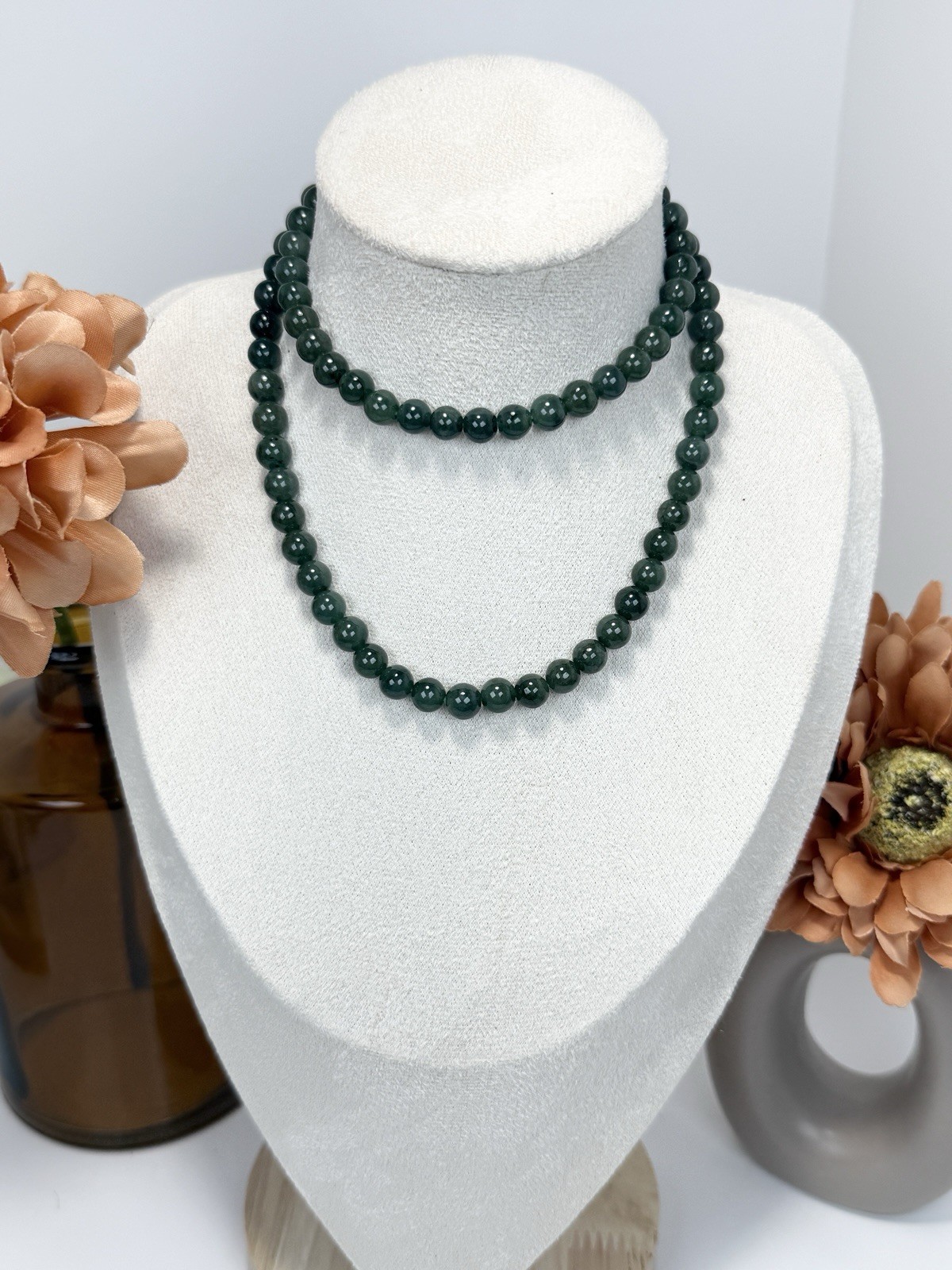 Jadeite Dark Green 25IN Twist Closure Bead Necklace 7.7MM