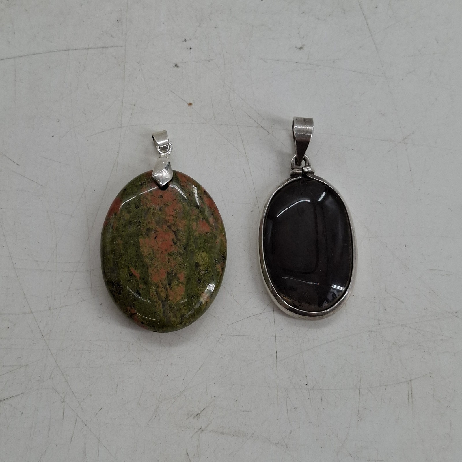 Unakite pendant 4cm 18KGP clasp Smoky Quartz pendant 3.5cm 925 clasp Edging