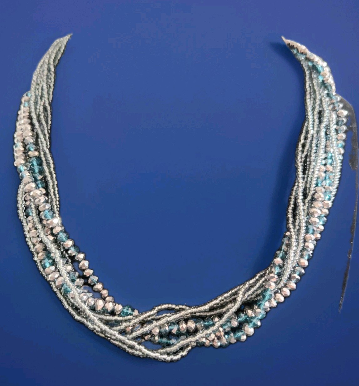 Premier Designs SEASIDE Multi Strand Blue Gray Beaded 18″ Necklace Magnetic