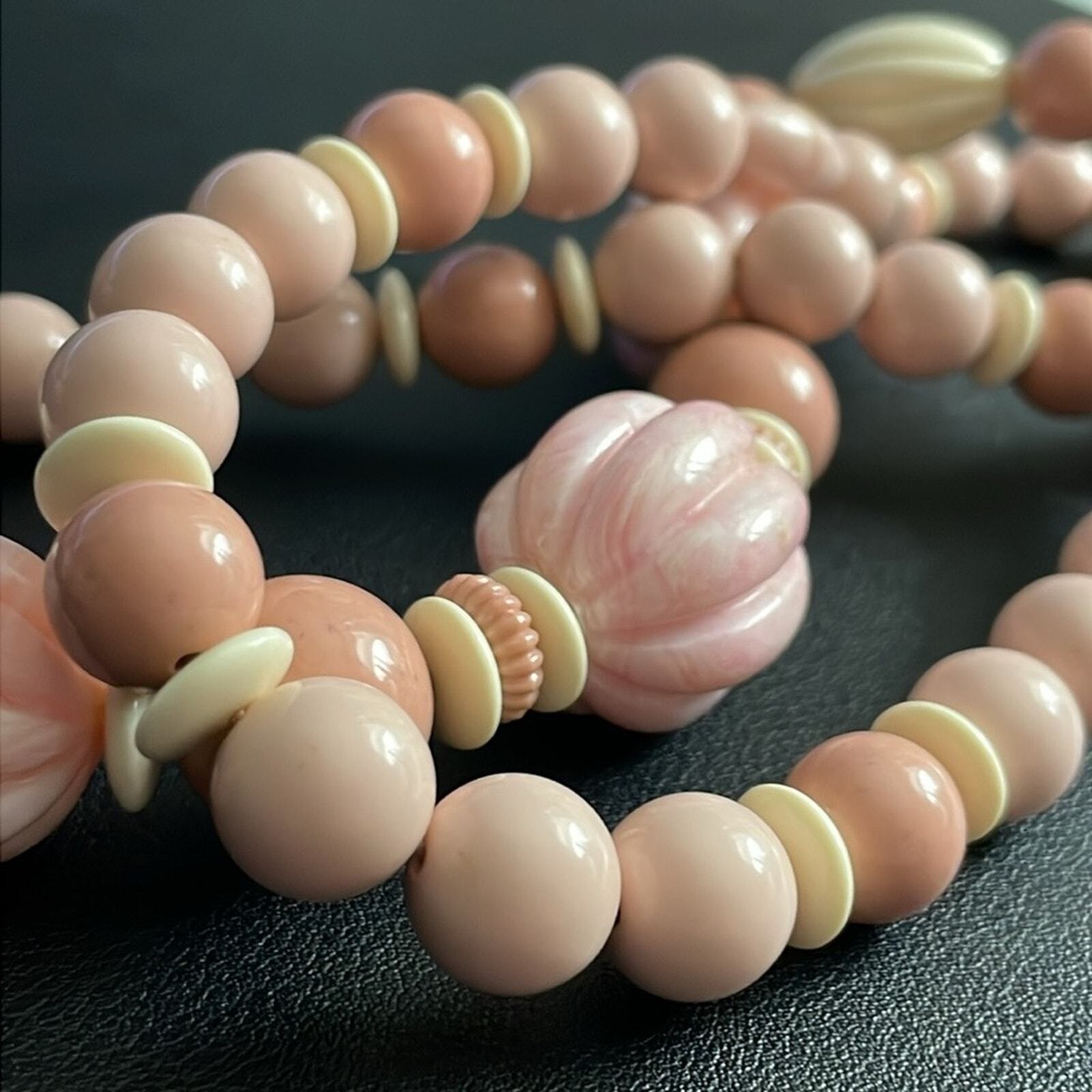 Vintage Beaded Necklace Acrylic Pink Cream