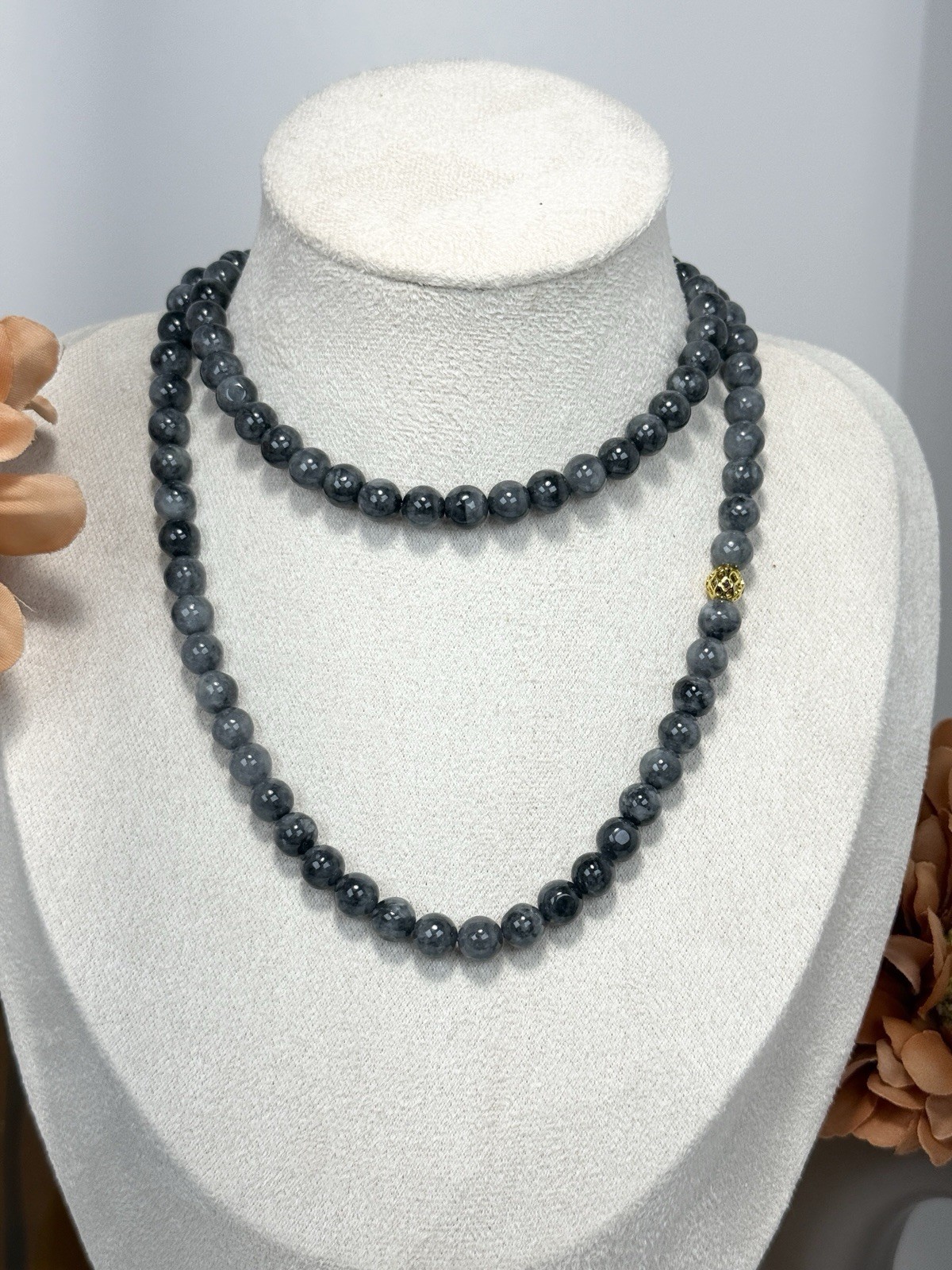 Wuji Jadeite Black/Grey 24IN No Closure Bead Necklace 7.5MM