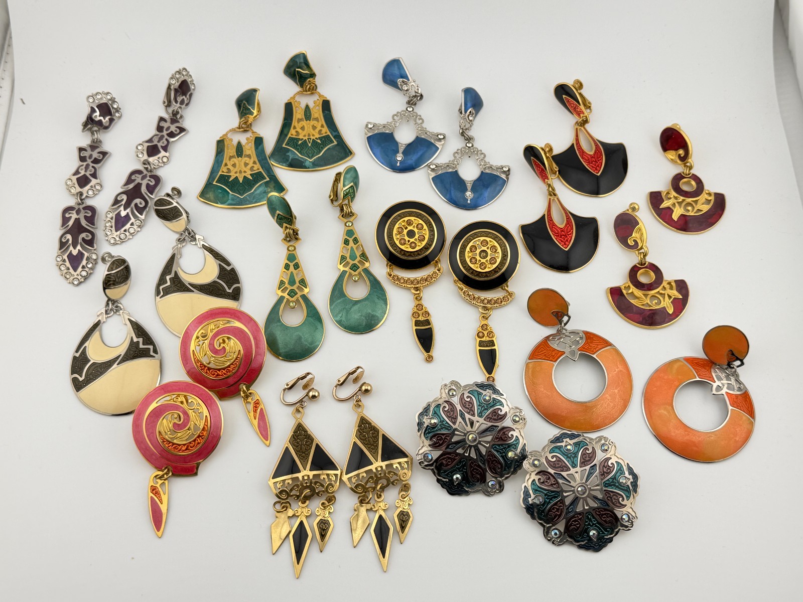 Edgar Berebi- Mixed Metals/Materials Assorted Lot of Earrings – 187 Grams-12 PCS