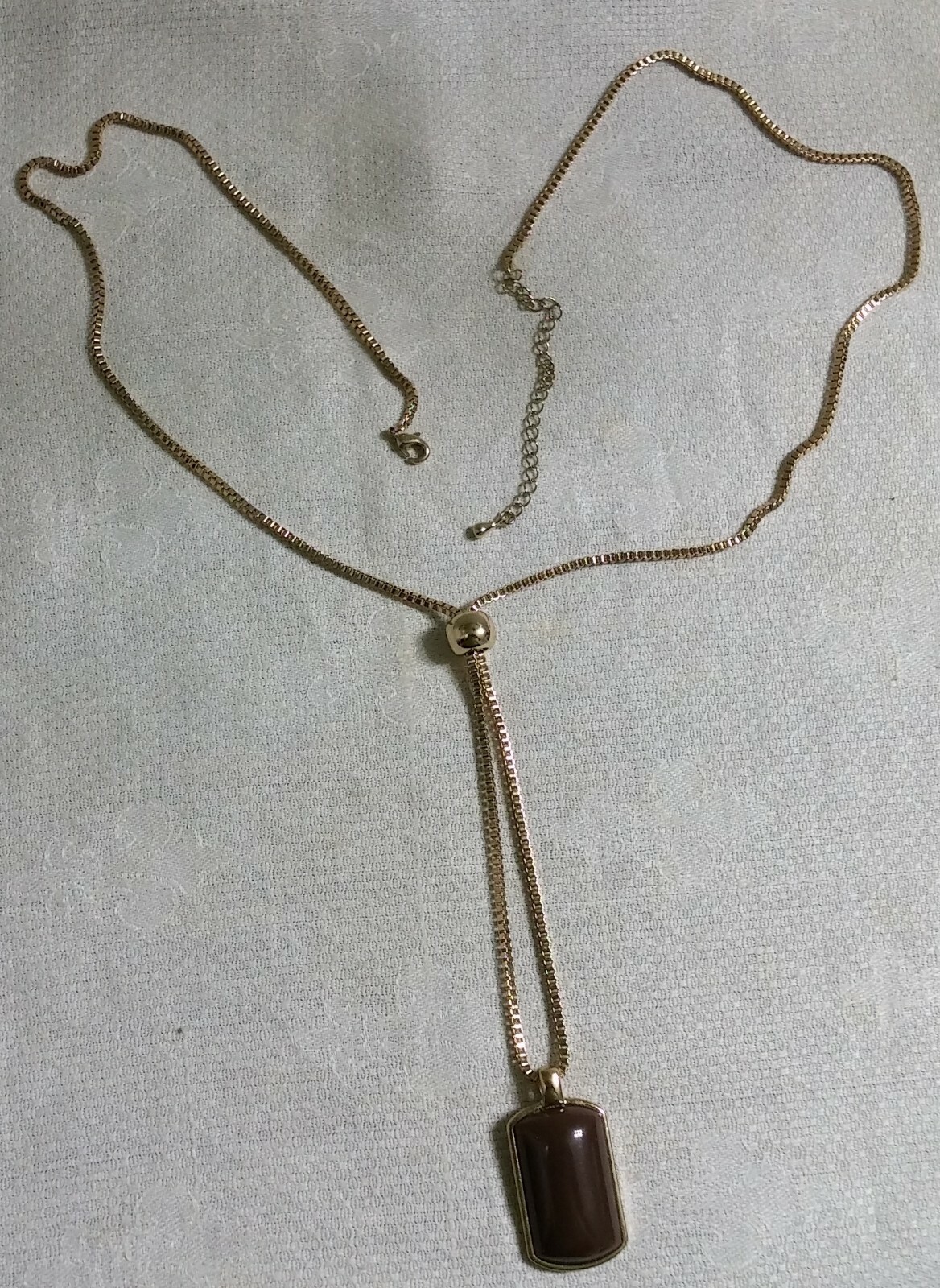 GT Metal Brown Plastic Cabochon Slider Bead Oblong Pendant 31.5″ Necklace