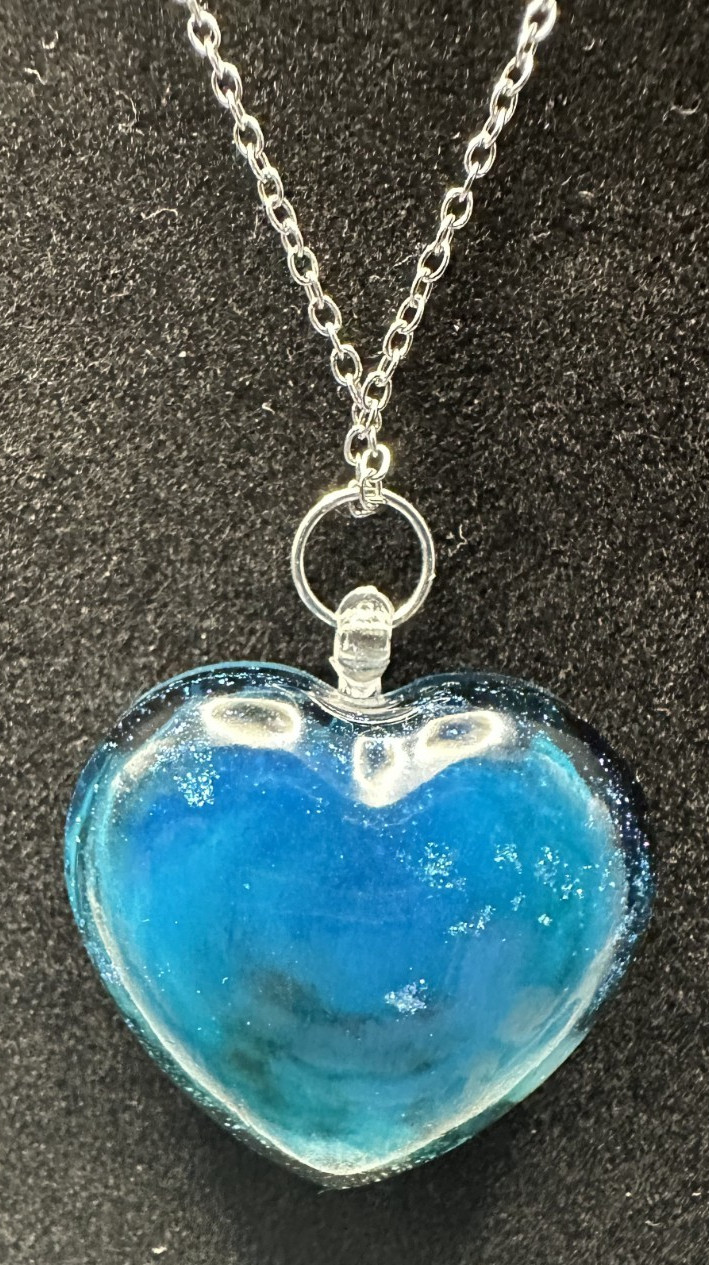 Blue Handmade Pendant Necklace (NCH0004)