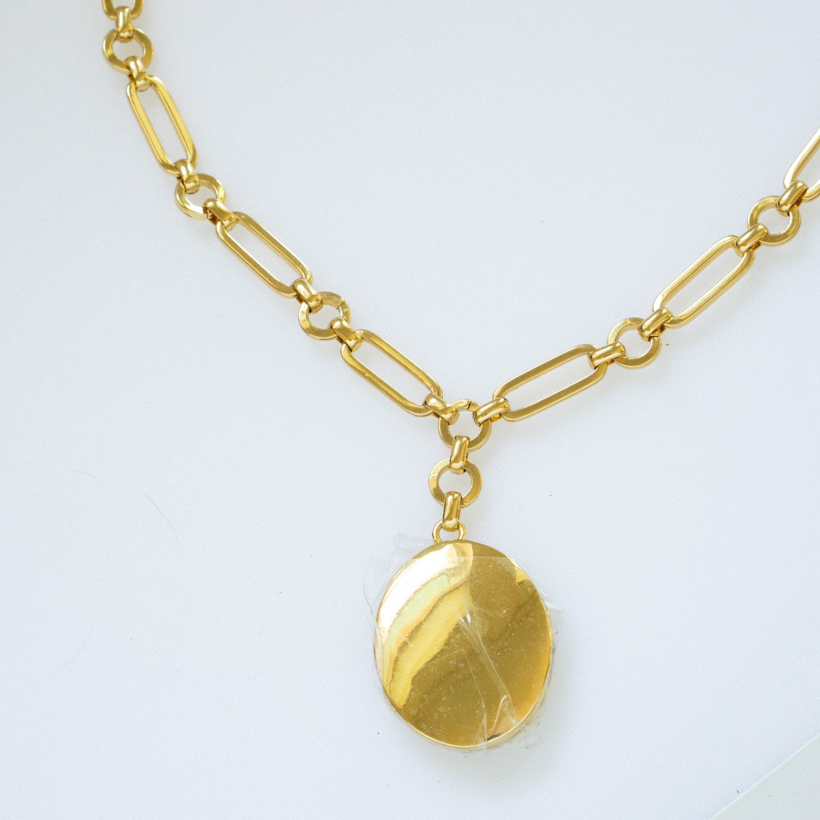 J.Crew Chain Link Oval Locket Gold Necklace