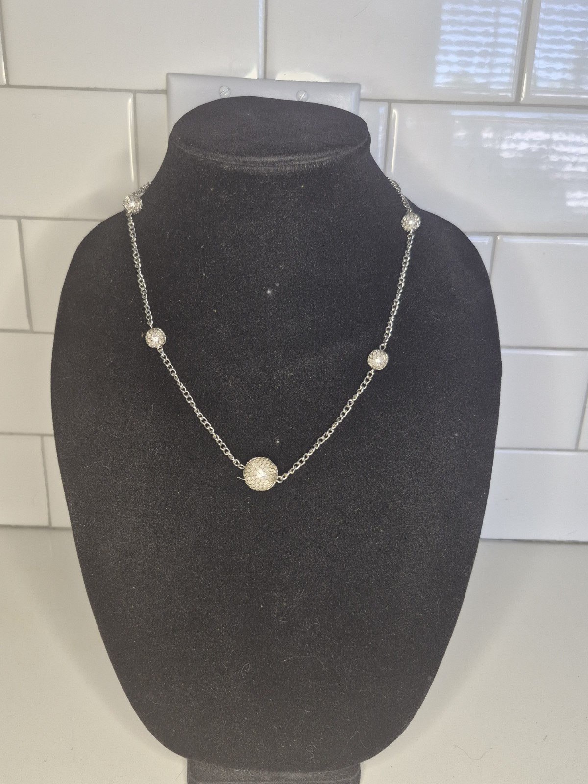 No Brand Ball Beaded Long Silver Necklace