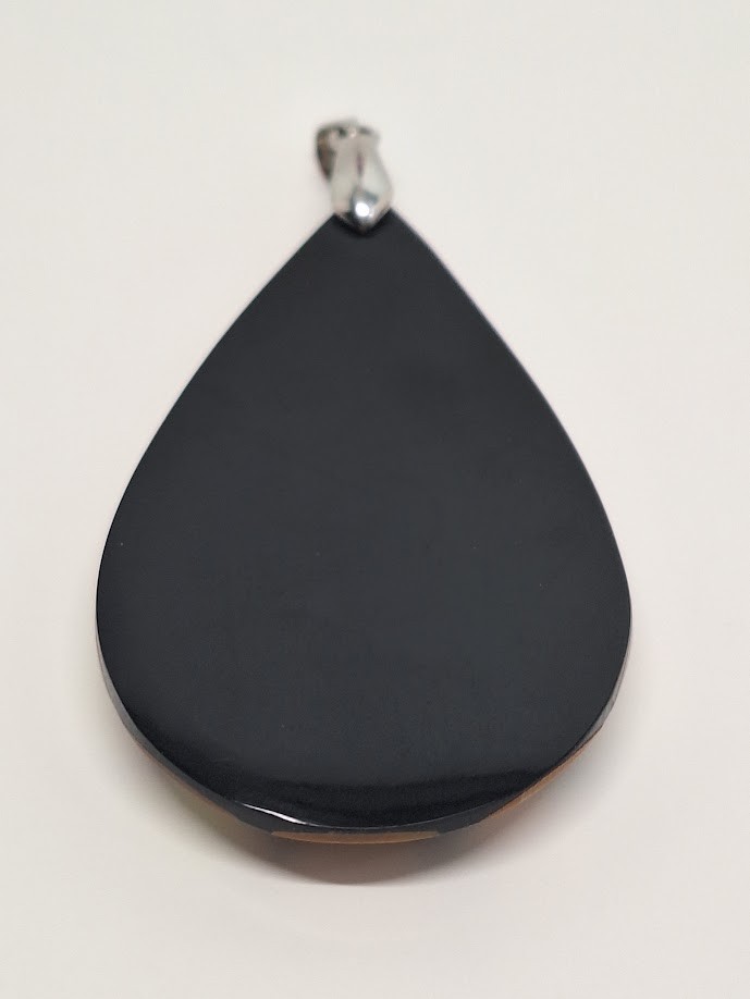 Teardrop-Shaped Pendant, Marked 18KGP