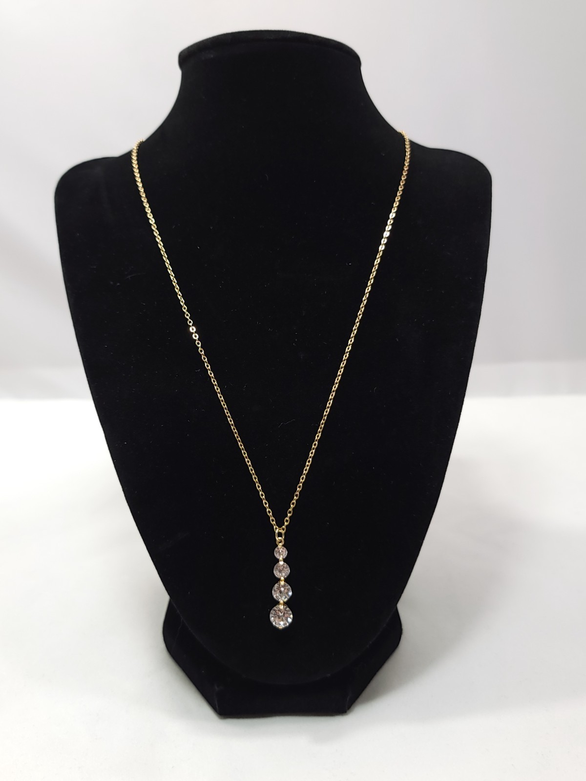 INC International Concepts Gold-Tone Crystal Graduated Pendant Necklace 17″ + 3″