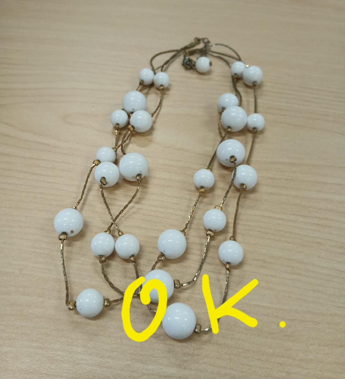 White Beaded Necklace Gold Tone Multi Strand Chain Lobster Clasp Adjustable