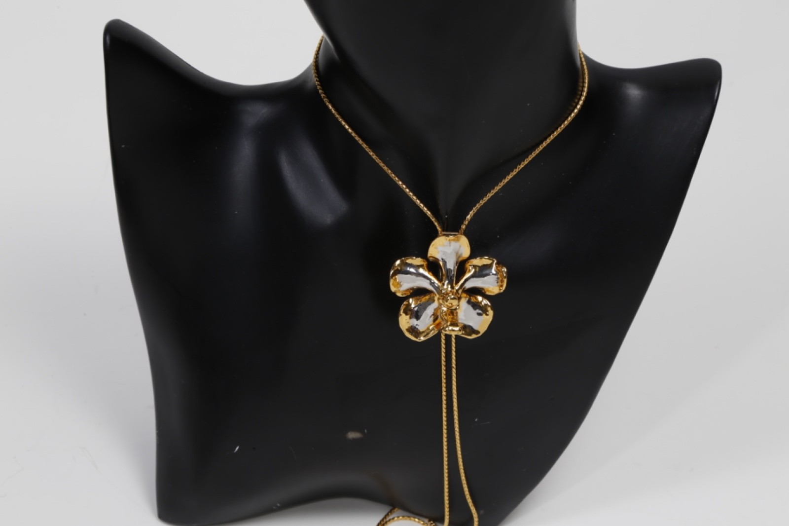 RISIS 24K Gold Palladium Plated Natural Orchid Slider Lariat Bolo Necklace Box