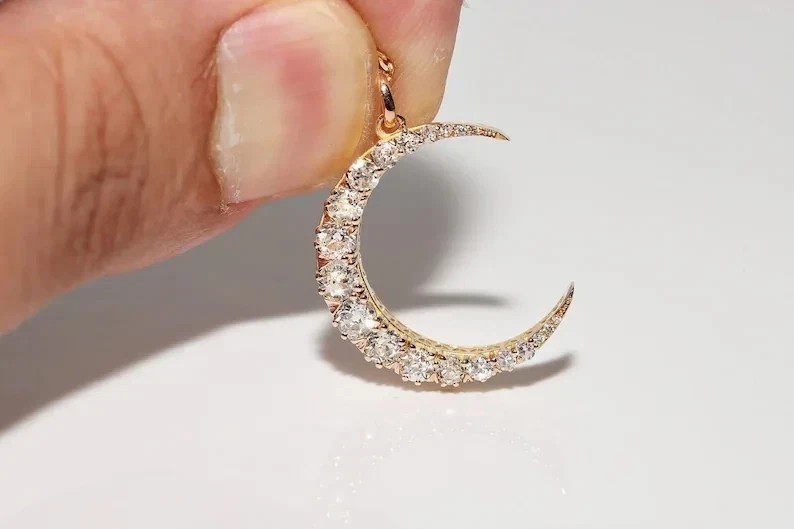 Fancy Moon Shape Pendant 2Ct Round Cut Simulated Diamond 14K Yellow Gold Plated