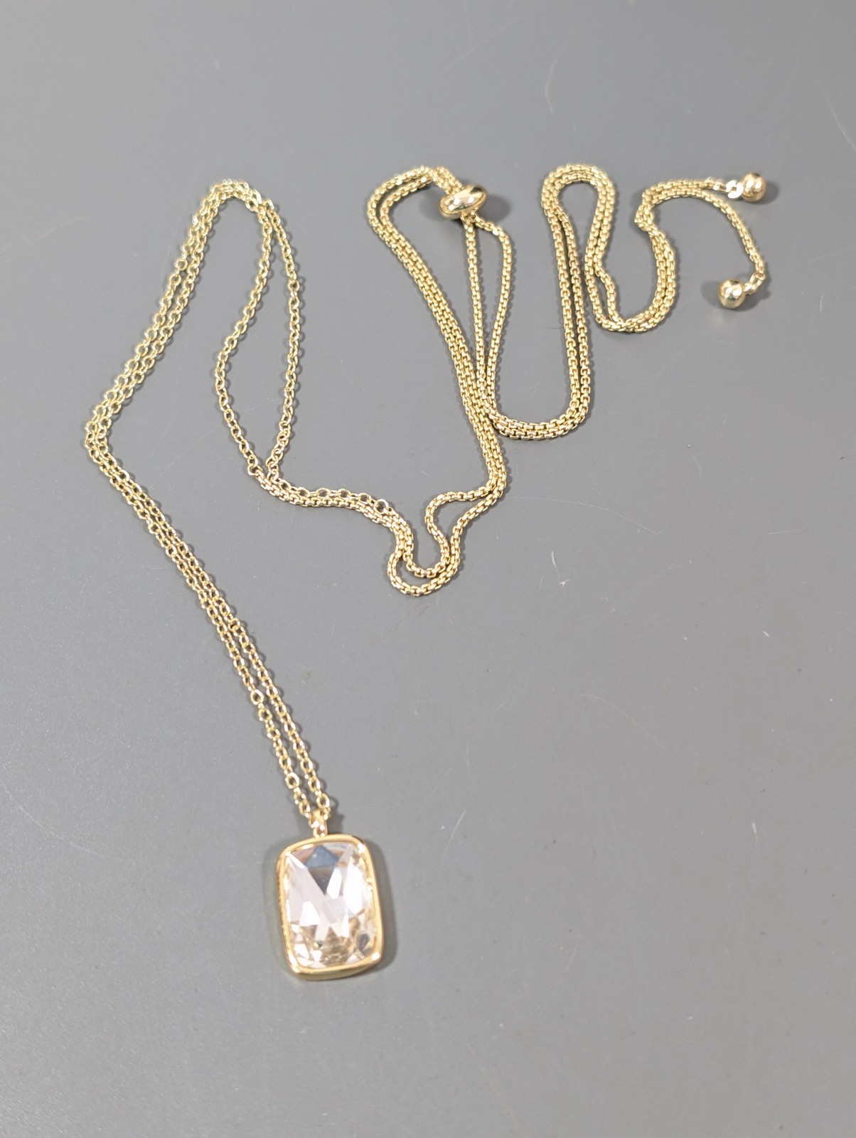 Gold Tone Clear Glass Faceted Rhinestone Solitaire Adjustable Chain Neckalce 36″