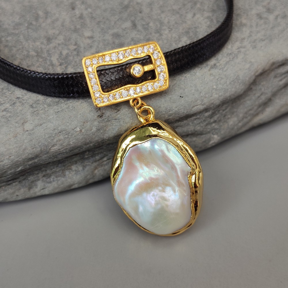 Chokers Necklaces Cultured White Baroque Pearl Collar Necklace Leather Bohemian