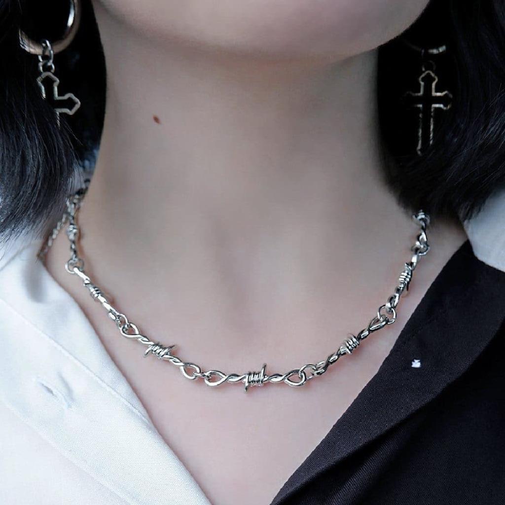 BARBED WIRE CHOKER NECKLACE 15.5″ Punk Rock Rocker Goth Silver Alloy Metal NEW