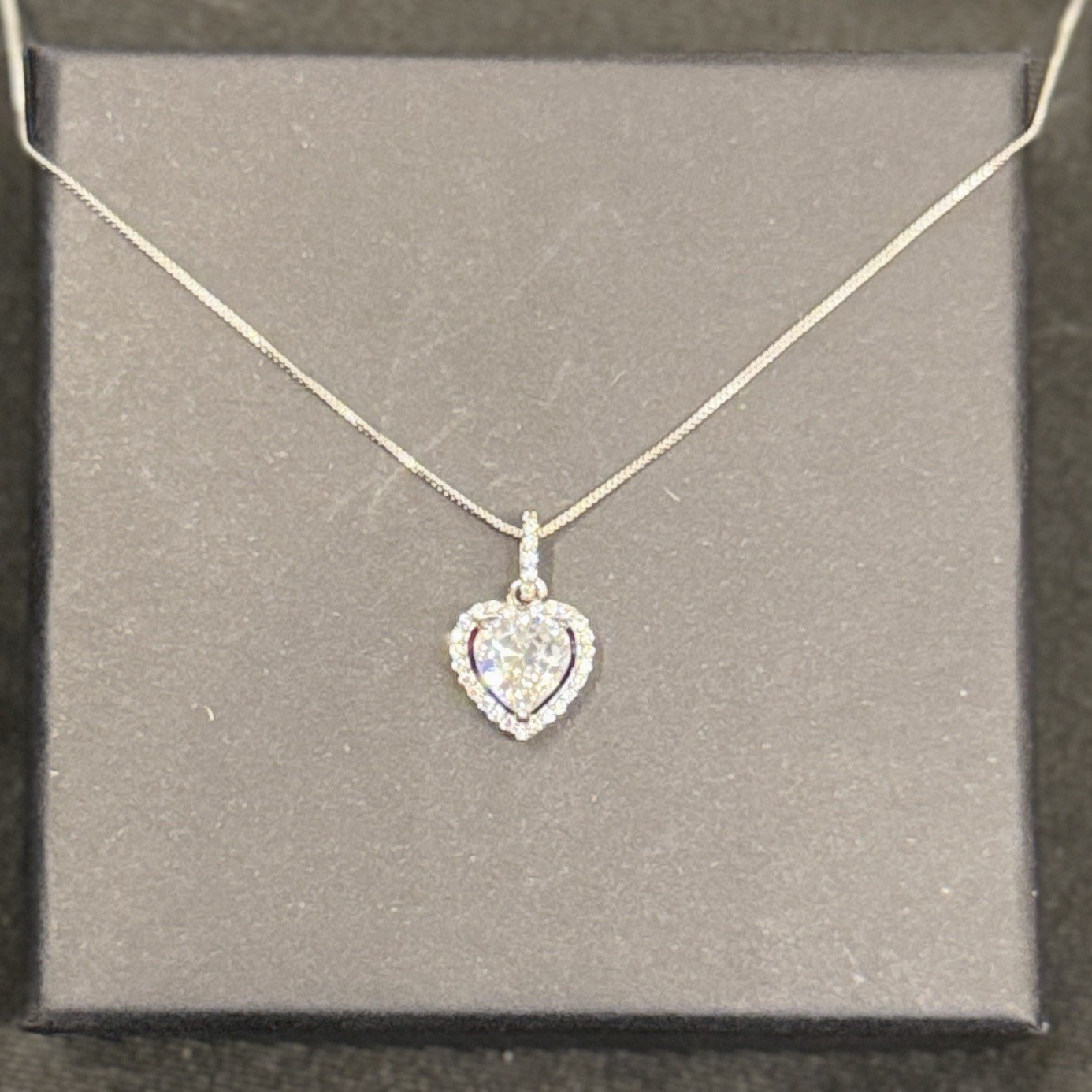 Cubic zirconia 18 inch sterling silver adjust necklace 30$ OBO