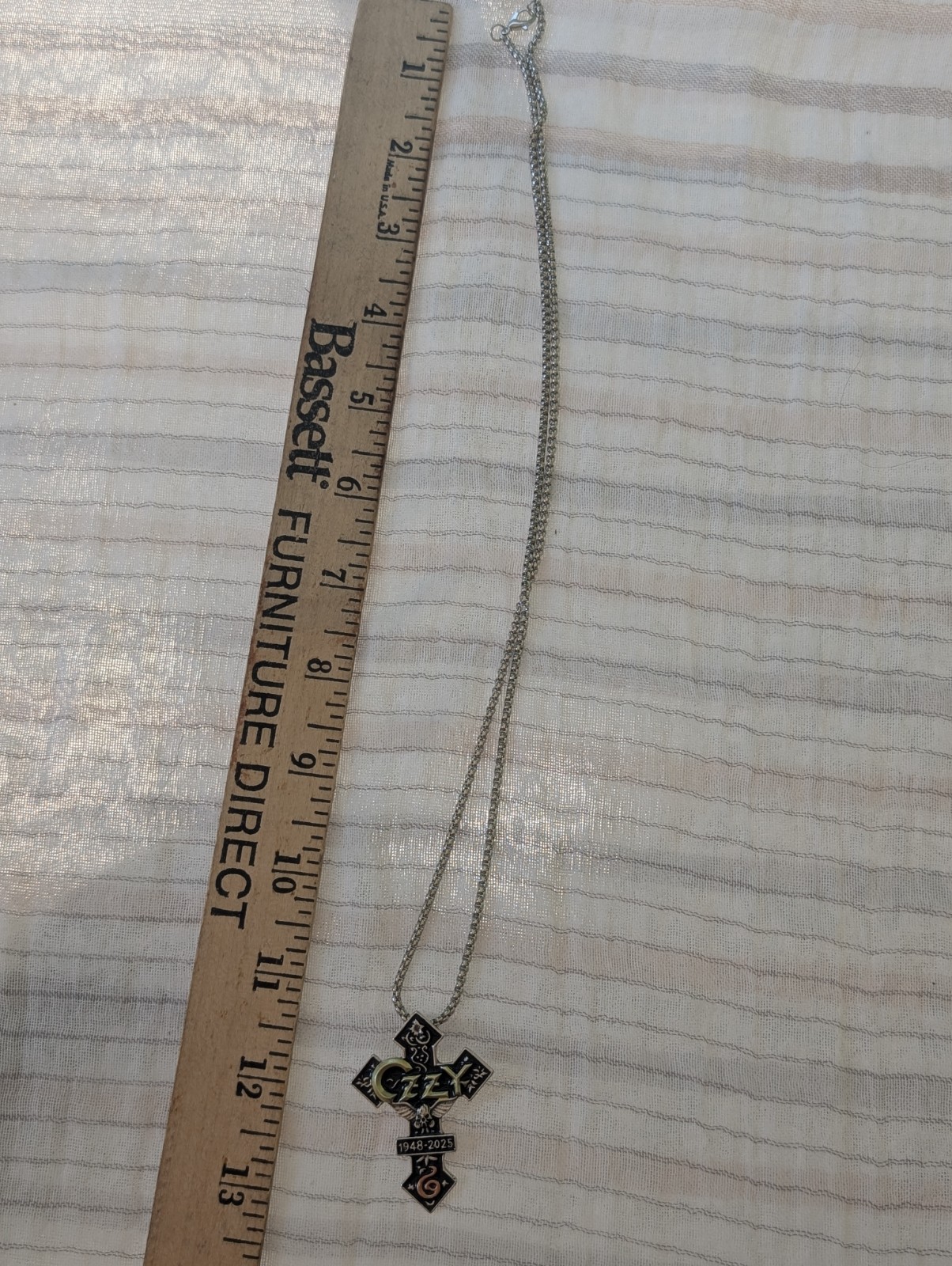 Ozzy Osbourne 1948 – 2025 Memorial Cross Necklace 1.5″ Metal Pendant Chain 22″ G