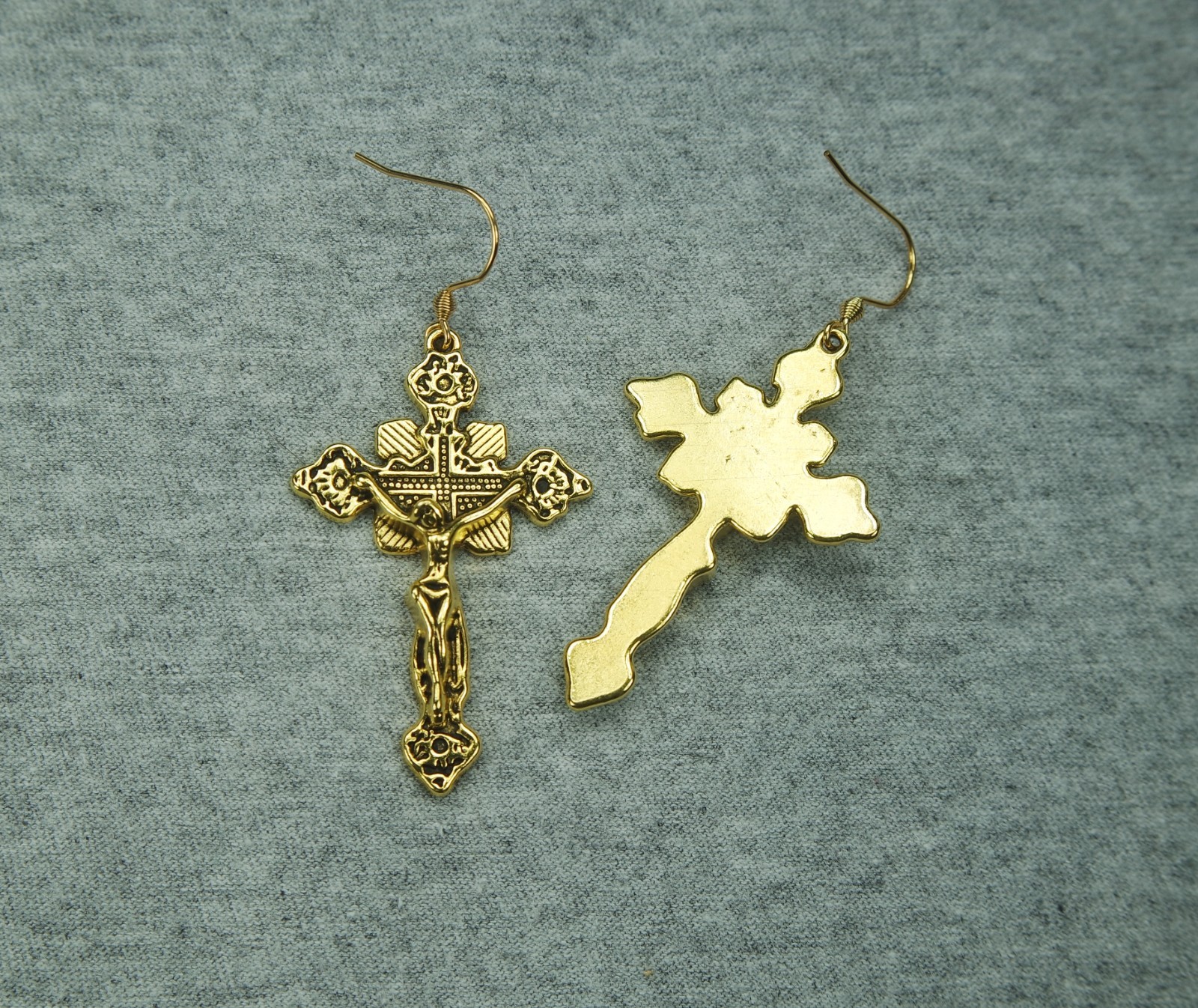 Large Crucifix Pendant or Earrings Gold Plated Zinc Alloy Charm 47mm, 1.85″ tall