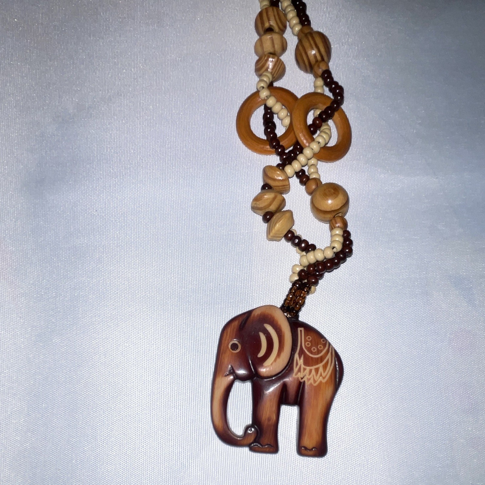 Brown Wood Beaded Ball Chain Necklace Elephant Charm Pendant 18 inches